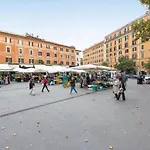 Lovely New Home, Piazza San Cosimato!