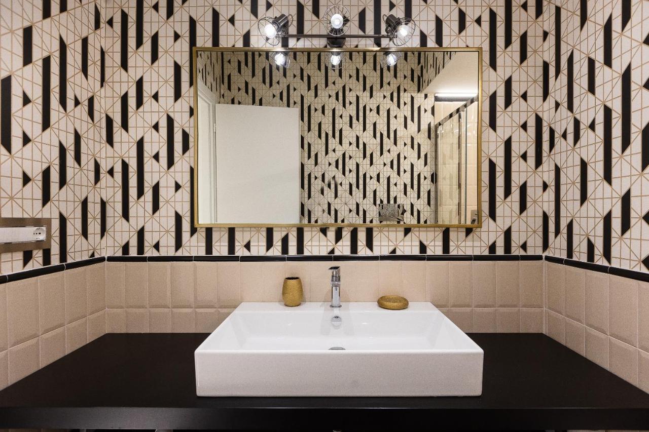 Lovely New Home, Piazza San Cosimato! Apartamento